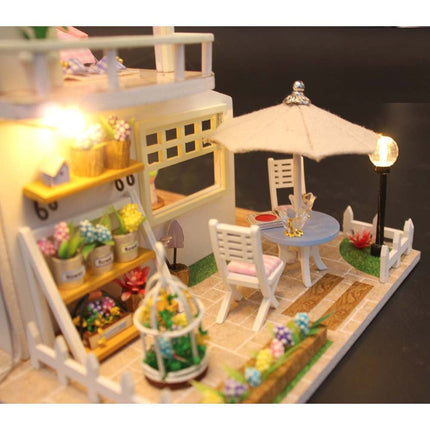 Ikonka DIY Modelbouw Poppenhuis Twee Verdiepingen LED 19,5 cm - Pink Loft Miniatuurhuisje - Bouwpakket