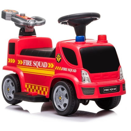 Elektrische kinderauto - brandweerauto - brandweer spuitwagen - tot 20kg max 1-3 km/h met geluid en licht en bellenblaas rood