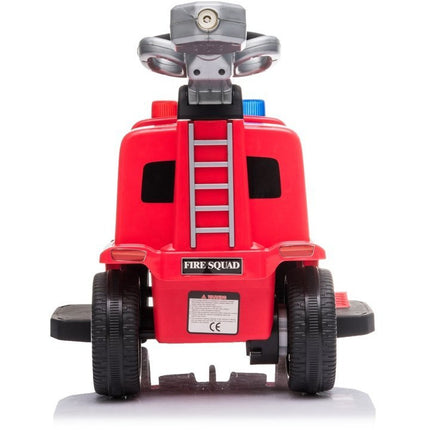 Elektrische kinderauto - brandweerauto - brandweer spuitwagen - tot 20kg max 1-3 km/h met geluid en licht en bellenblaas rood