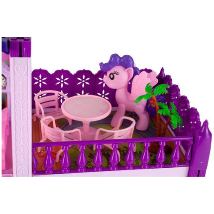 Villa Sogno Roze Poppen en Ponyhuis met 2 Paarden - Dreamhouse Speelfigurenset - Poppenhuizen - 38,5 cm