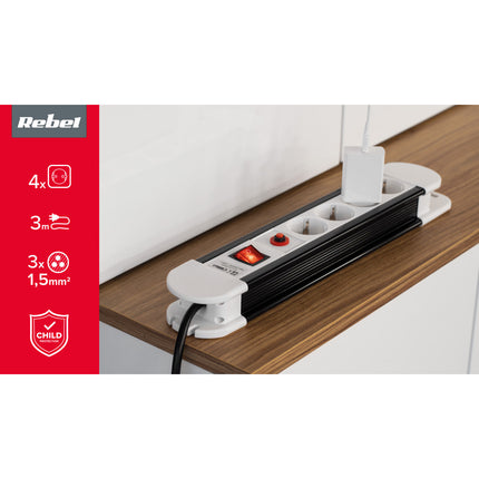 Verlengsnoer met stekkerdoos 4 voudig overspanningsbeveiliging 3x 1,5mm2 randaarde kinderbeveiliging