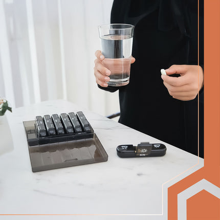 Ruhhy Medicatie Organizer 7 Dagen – Ochtend/Middag/Avond – Verwijderbare Dagmodules – Compact Pillendoosje – Duidelijke Markering – Reisklaar