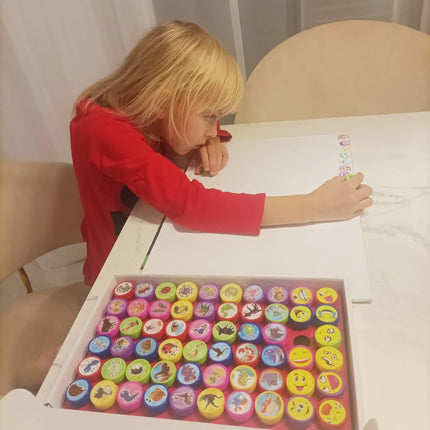 Stempelset Kinderen 60 Stuks – Zelfinktende Stempels – Dieren & Smileys – 6 Kleuren