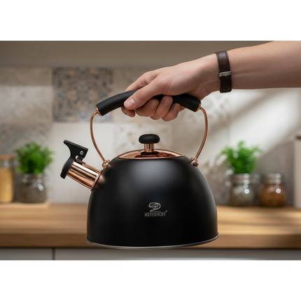 Meyerhoff Fluitketel 2,5L – RVS Theeketel – Matzwart met Koperaccenten – Met Fluitje – Geschikt voor alle warmtebronnen
