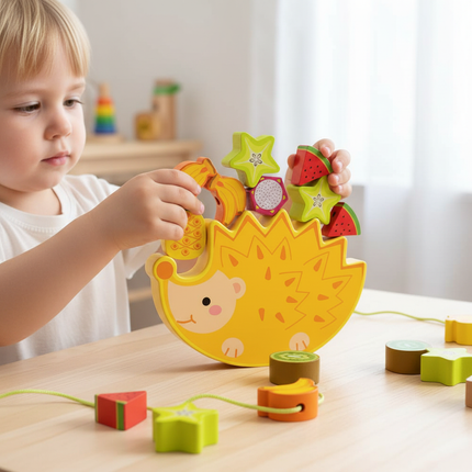 Montessori Behendigheidsspel – Houten Evenwichtsspel Egel met Fruit en Rijgdraad – Educatief Speelgoed vanaf 3 Jaar