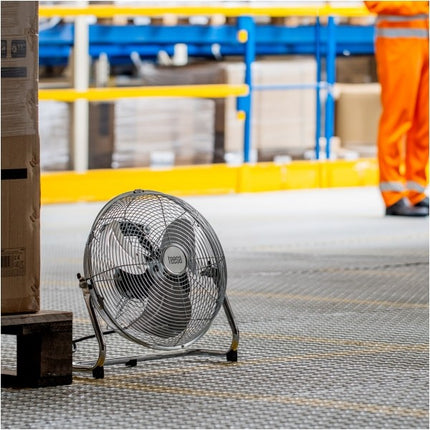 Teesa Vloerventilator 30 cm – Staand – 3 Snelheden – Verstelbare Kantelhoek – 50W – Metaal – TSA8057