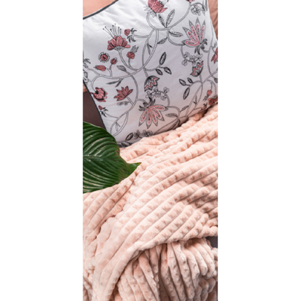 Miss Lucy plaid/deken ''Tressa'' 160 x 210 cm licht roze