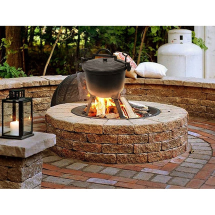 Meyerhoff grote outdoor Dutch oven gietijzeren pan/ heksenketel op hoge poot voor koken boven of op het kampvuur 15L