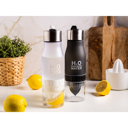 Altom Design waterfles met citruspers diffuser 650ml zwart